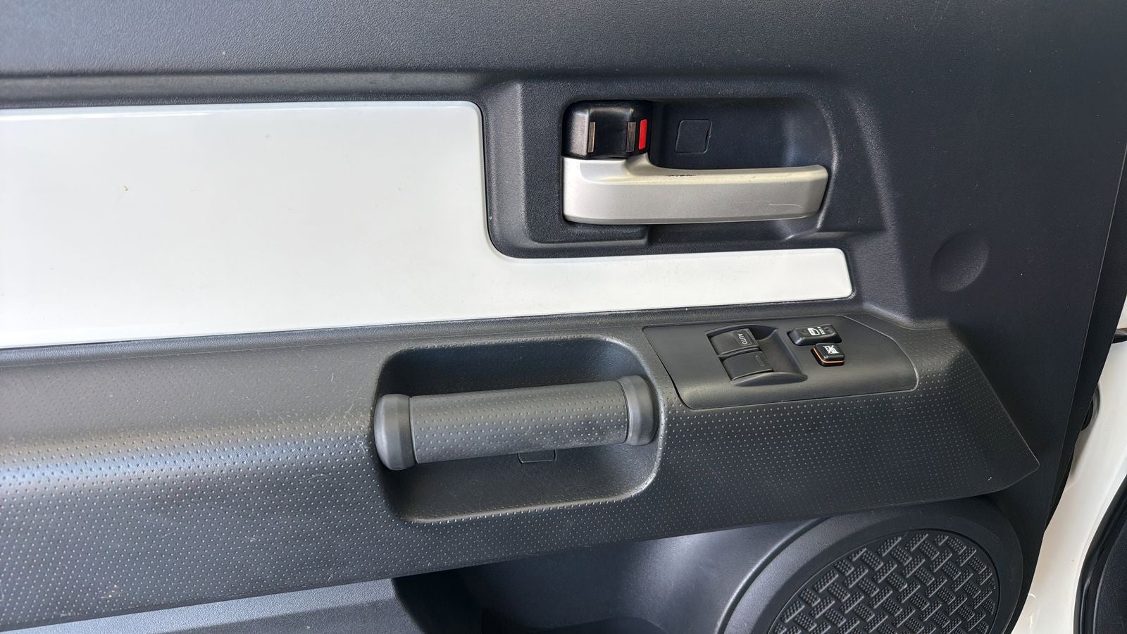 2011 Toyota FJ Cruiser Base
