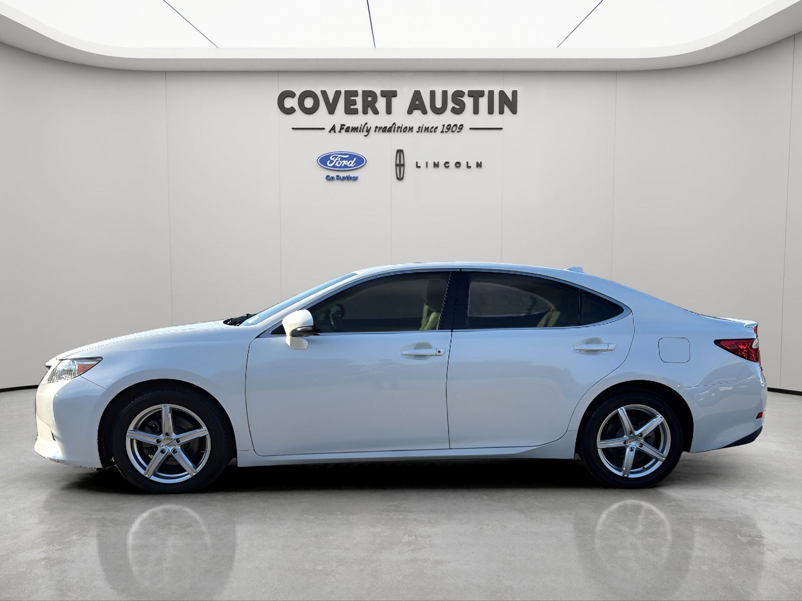 Used 2015 Lexus ES 350 with VIN JTHBK1GG4F2181580 for sale in Hutto, TX