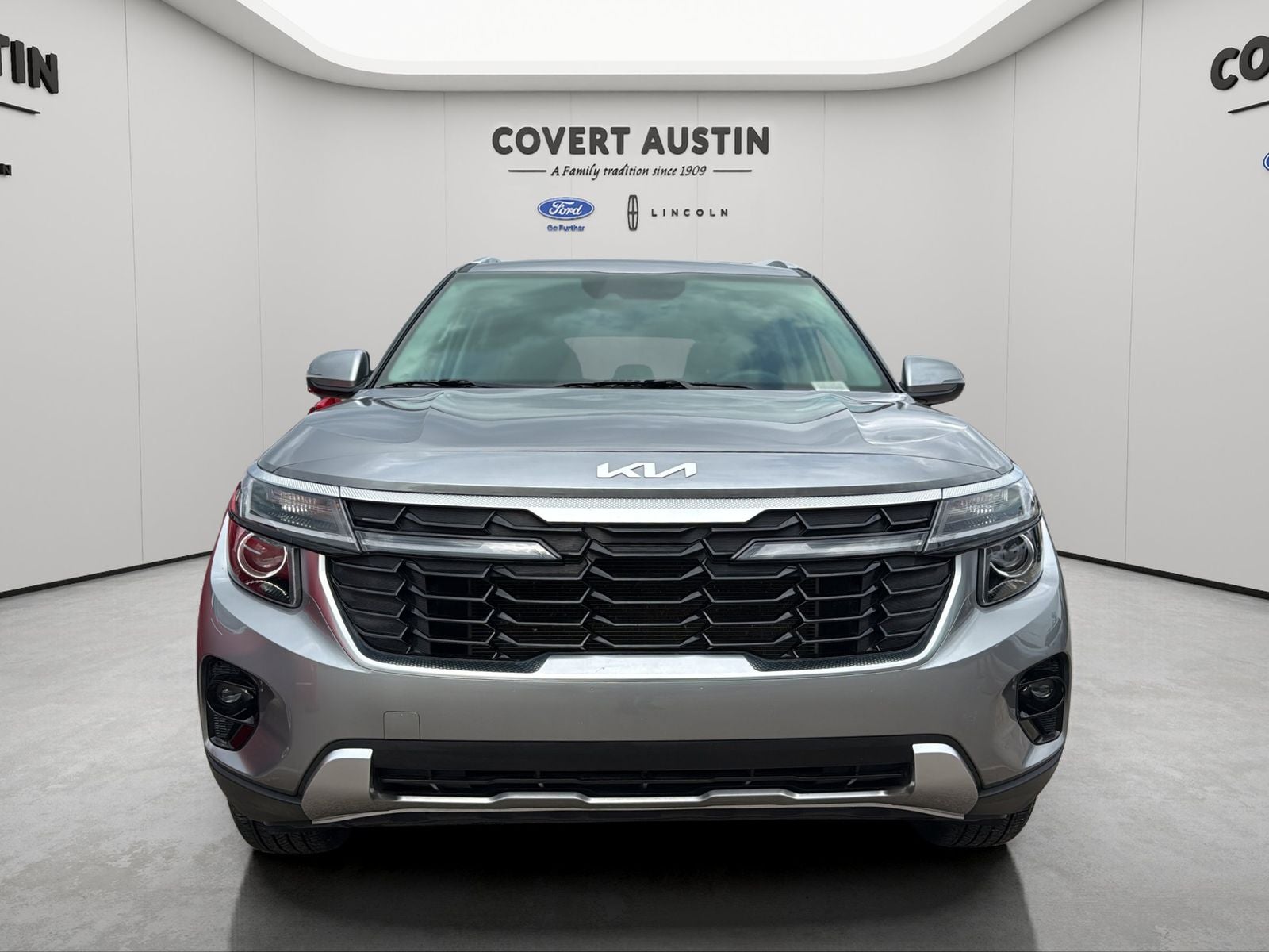 2025 Kia Seltos EX