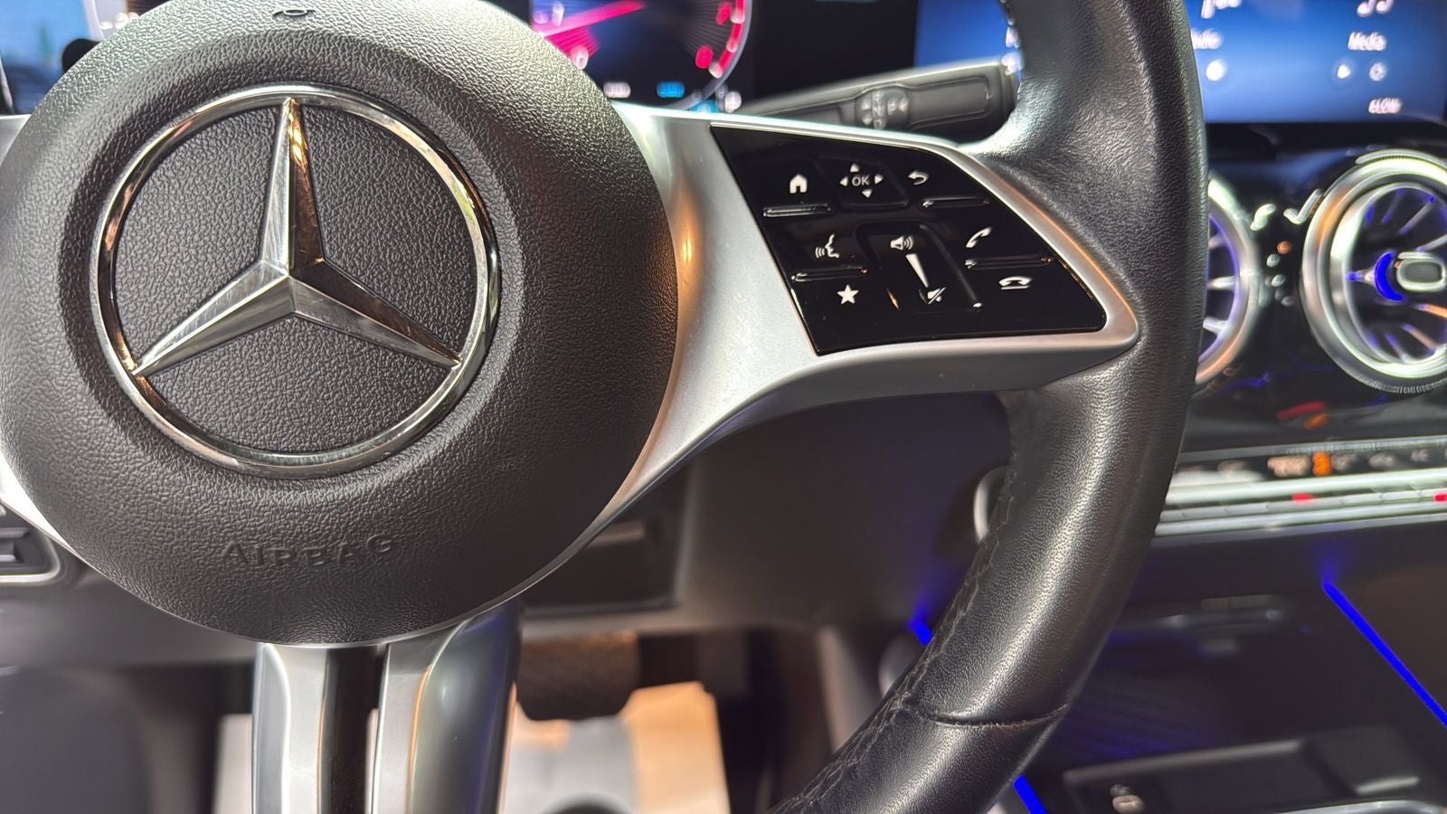 2024 Mercedes-Benz GLB GLB 250