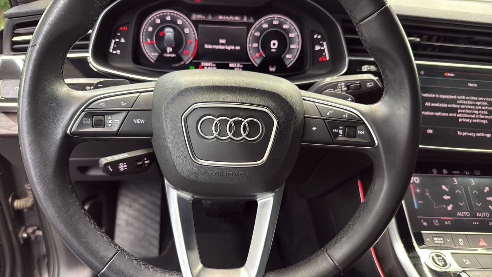 2022 Audi Q7 45 Premium Plus quattro