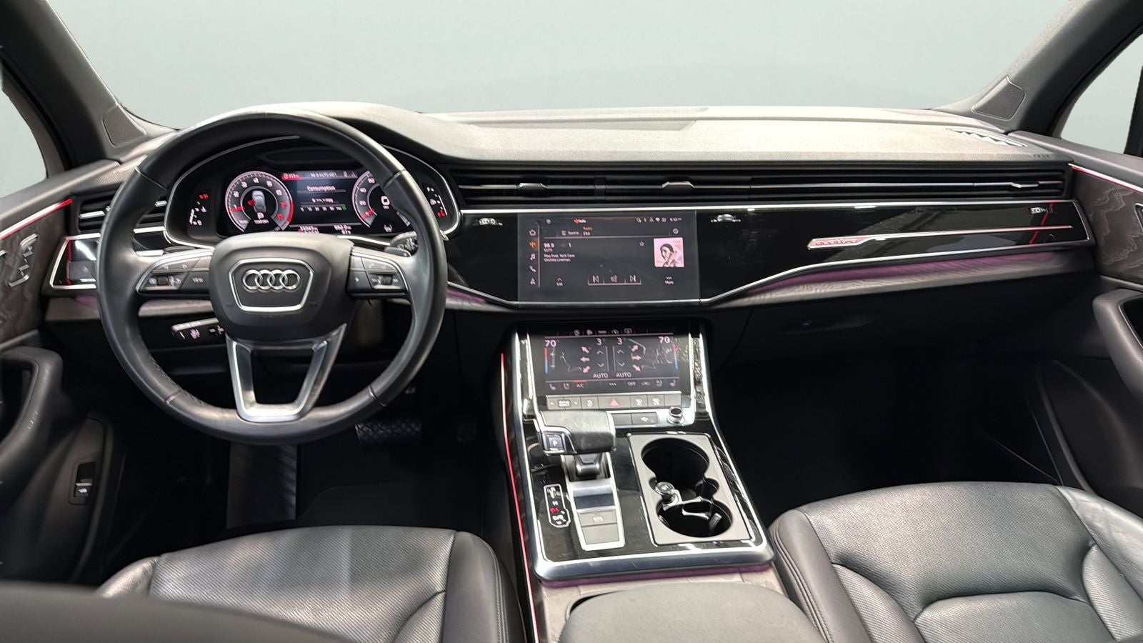 2022 Audi Q7 45 Premium Plus quattro