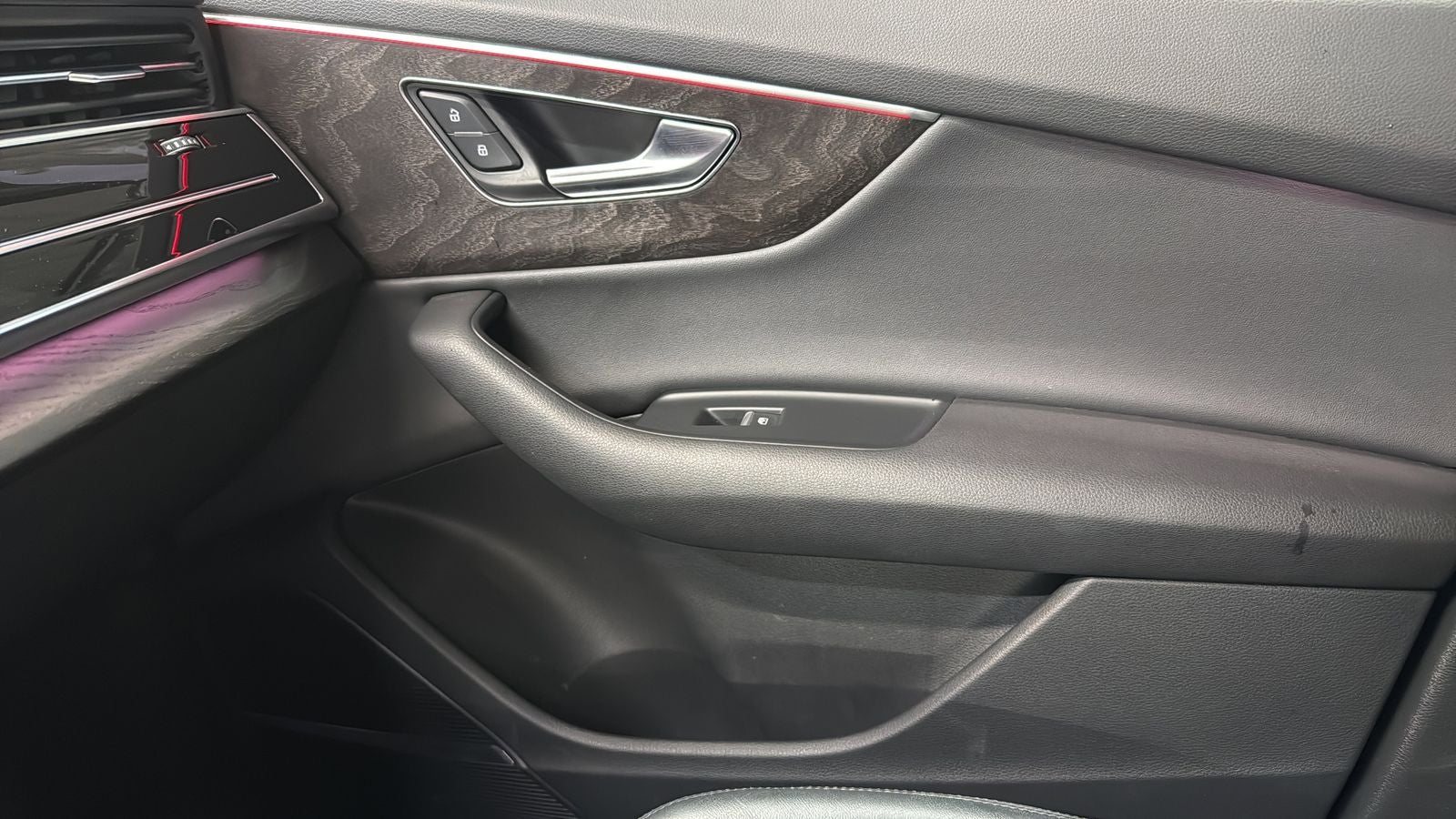 2022 Audi Q7 45 Premium Plus quattro
