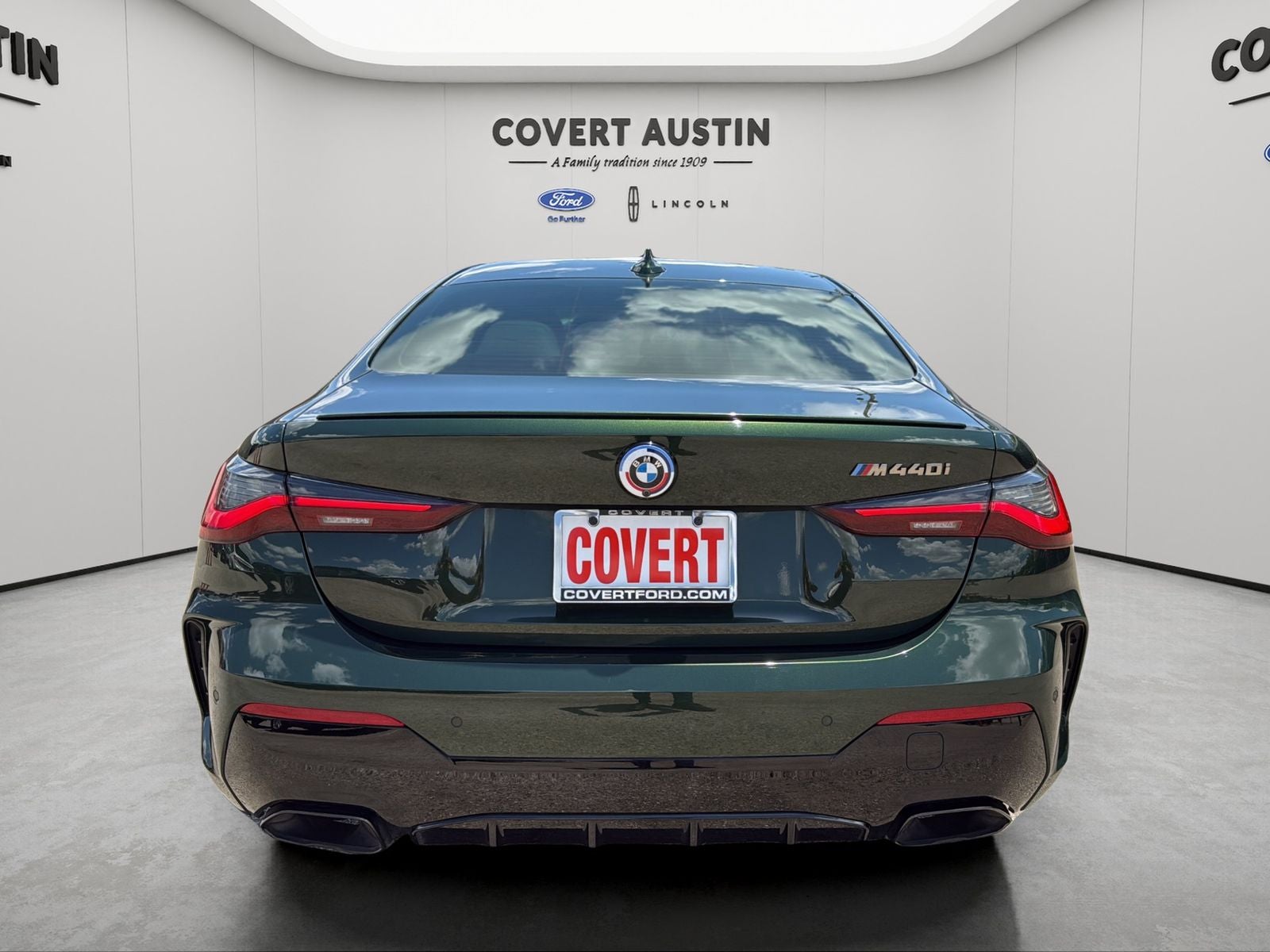 2022 BMW 4 Series M440i