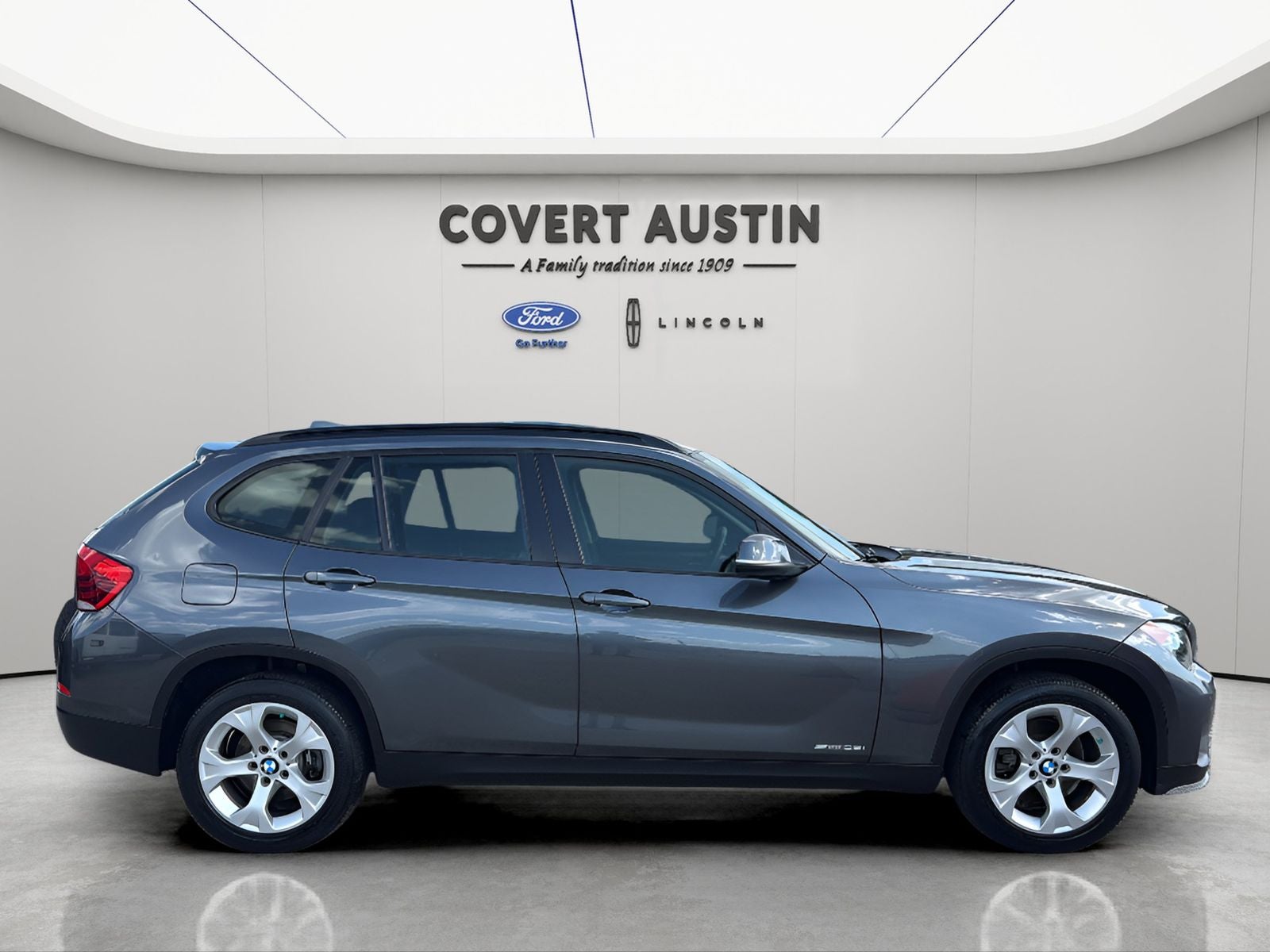 2015 BMW X1 sDrive28i