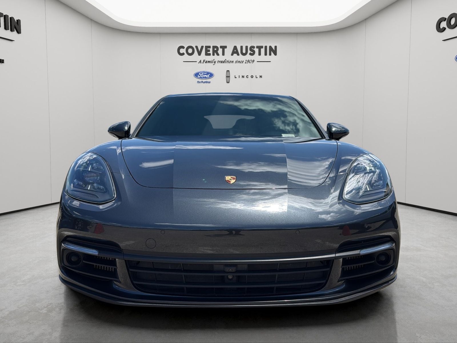 2019 Porsche Panamera E-Hybrid 4