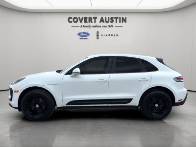 2024 Porsche Macan Base