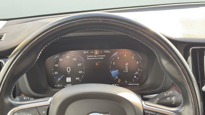 2021 Volvo XC60 T5 Momentum