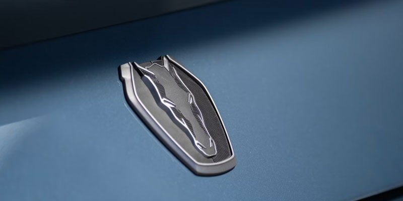 ford-mustang-emblem-badge