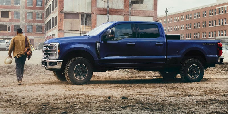 2026-ford-super-duty-f250-side-exterior-blue