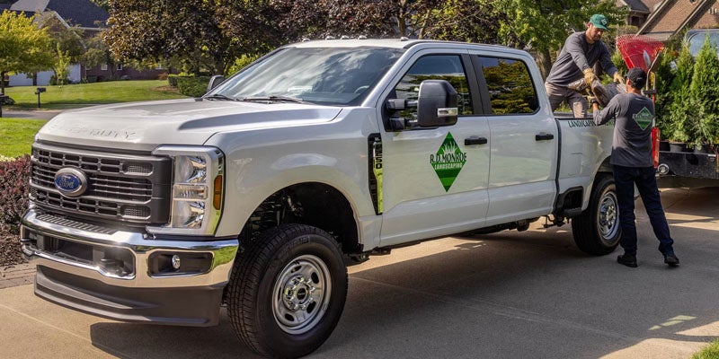 2026-ford-super-duty-f250-work-truck-exterior
